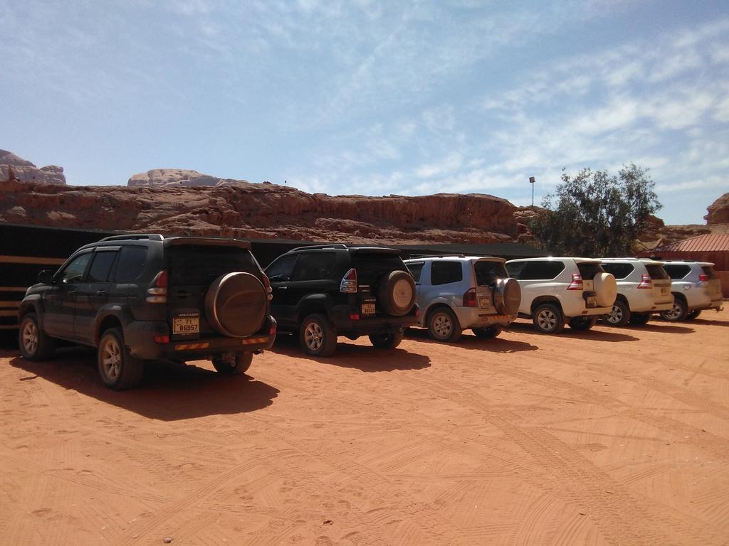 Rum Oasis Camp Wadi Rum Bagian luar foto